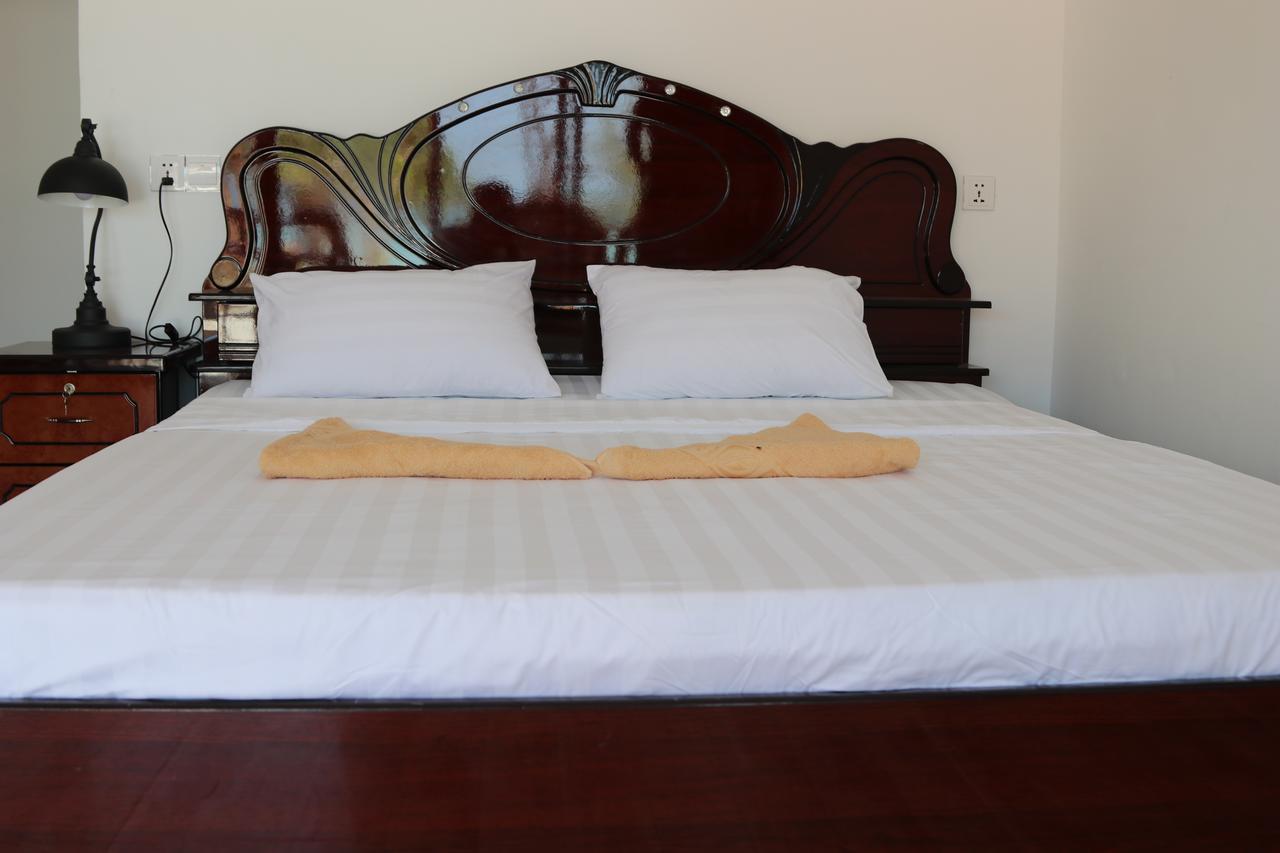 Sky Beach Resort Koh Rong Sanloem Exteriör bild
