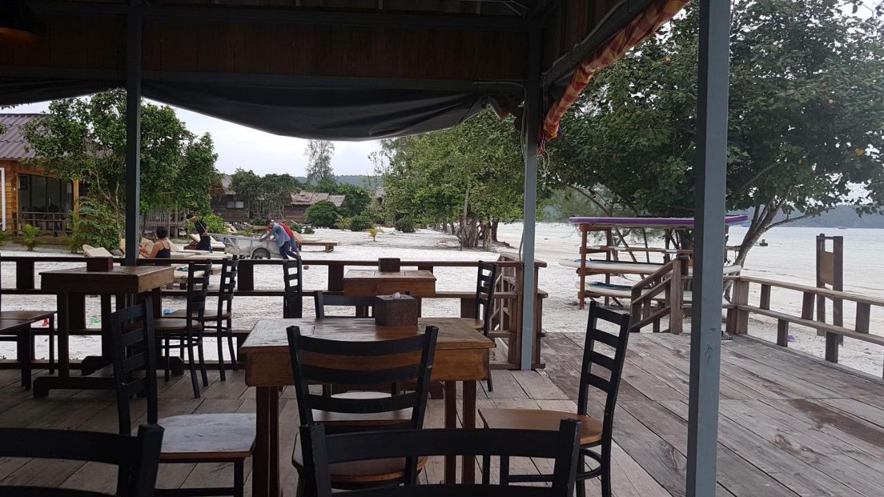 Sky Beach Resort Koh Rong Sanloem Exteriör bild