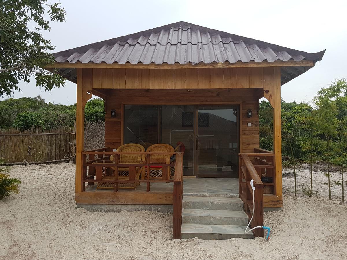 Sky Beach Resort Koh Rong Sanloem Exteriör bild